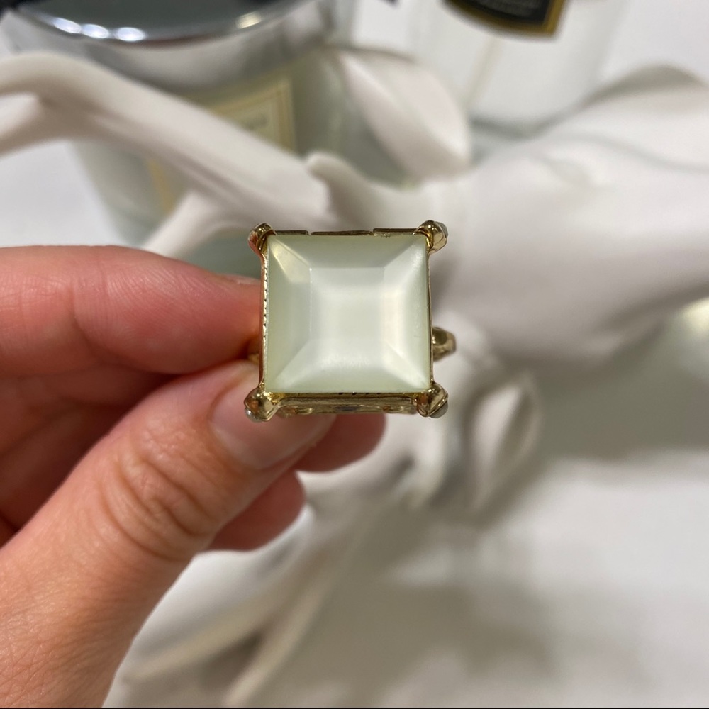 Topshop Box Ring - Picture 3 of 6